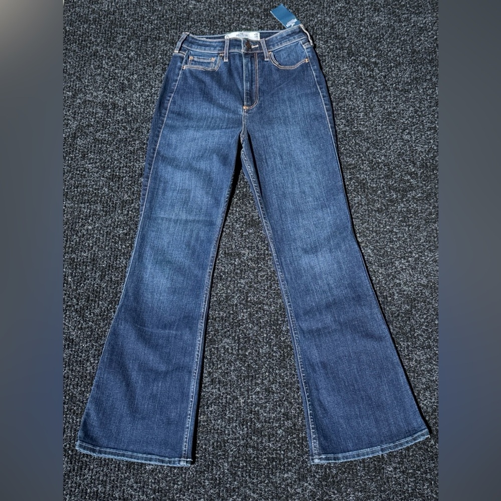 Hollister curvy highest rise boot jeans